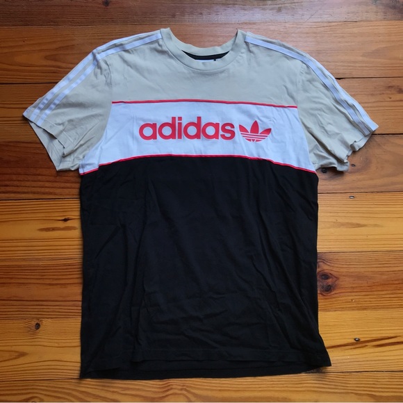 Adidas Cream White Red Black Graphic Tee Shirt, EUC, L - Picture 3 of 12